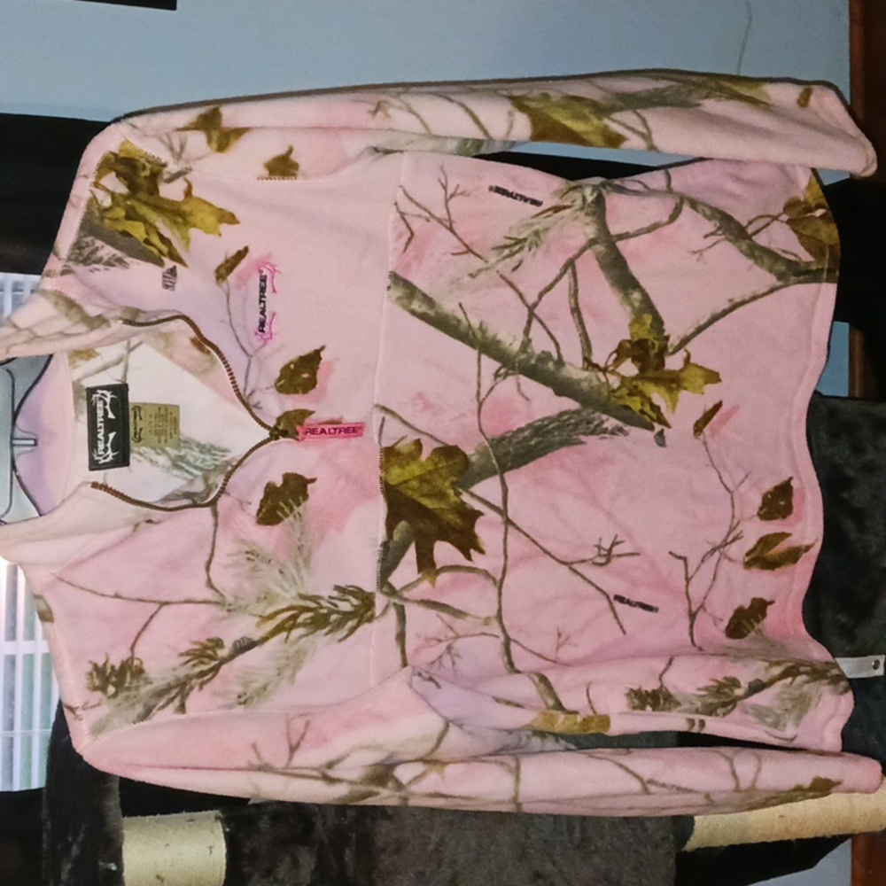 Realtree pullover